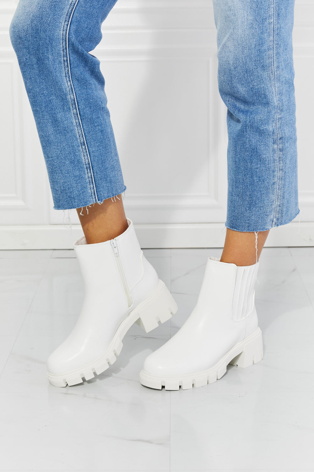 49.99 MMShoes What It Takes Lug Sole Chelsea Boots in White