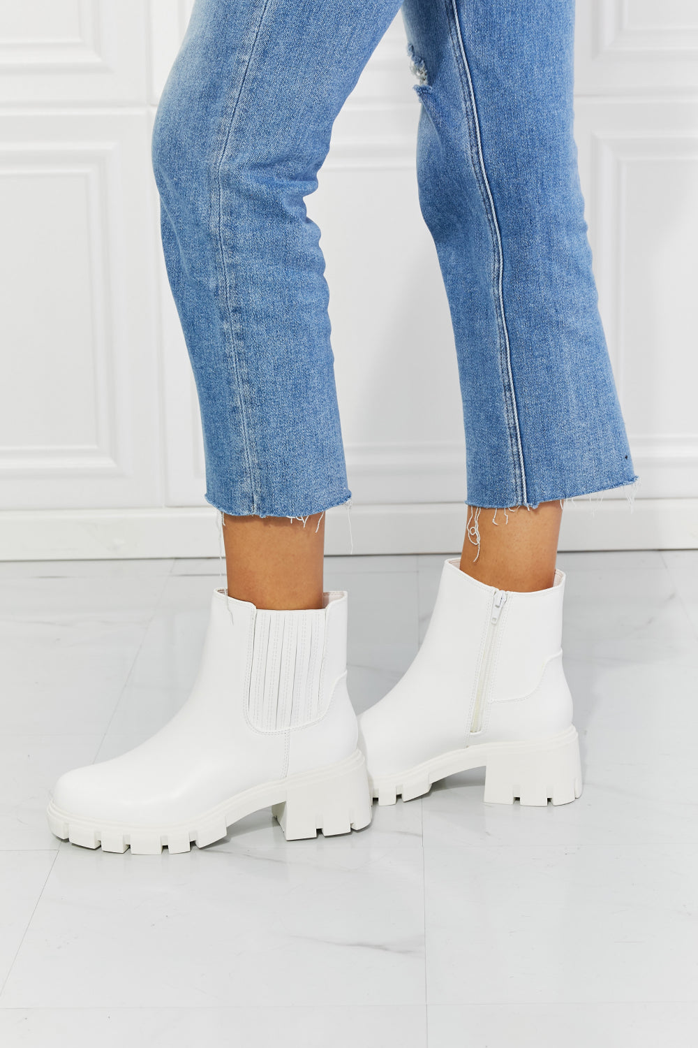 49.99 MMShoes What It Takes Lug Sole Chelsea Boots in White